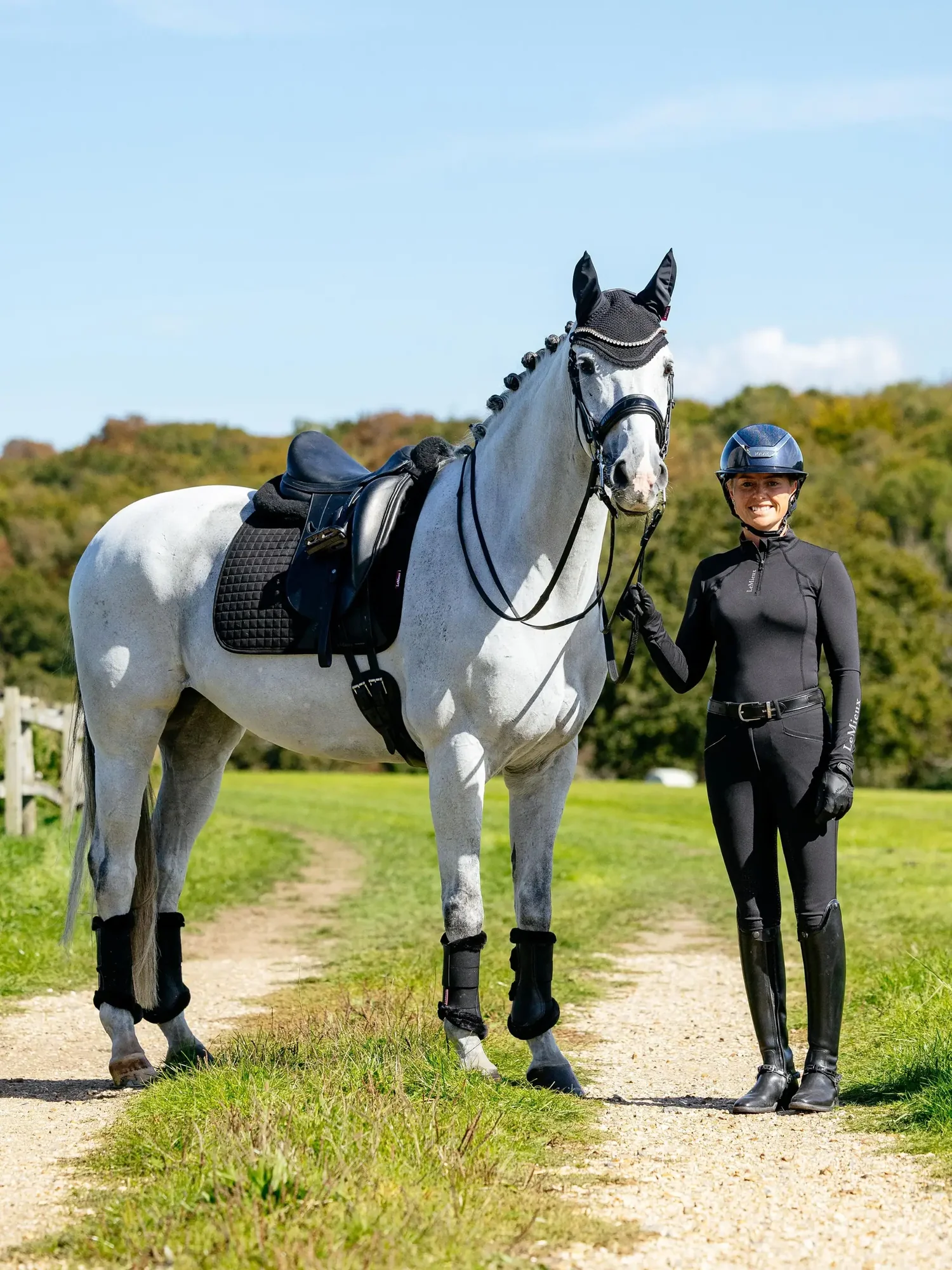 LeMieux Suede Dressage Square - svart - Bild 2
